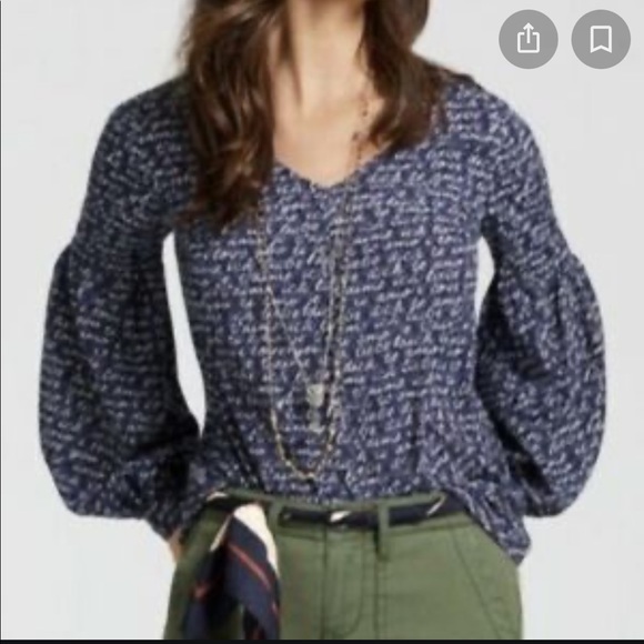 cabi style # 5336 Size L Te Amo Love Print Women’s Navy blue V Neck Blouse - Picture 9 of 9